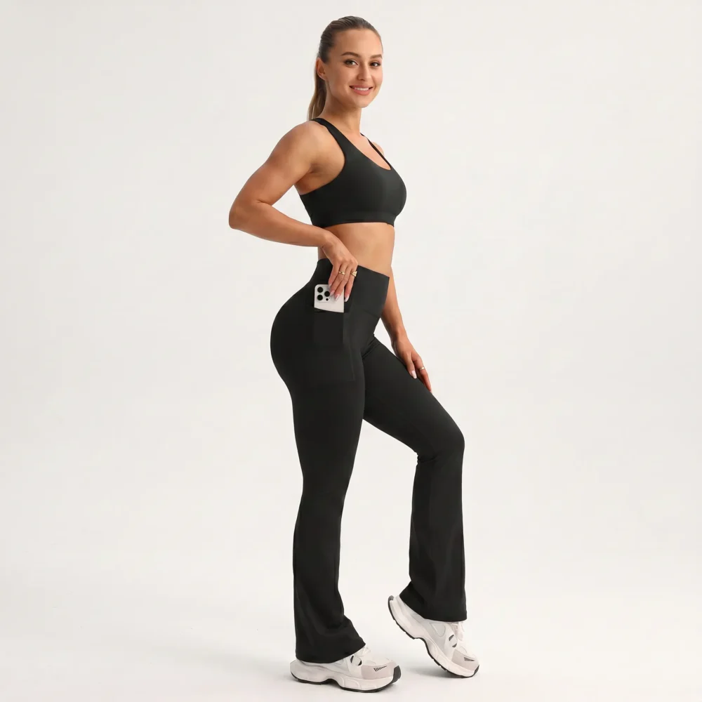 Legginsy z rozkloszowanymi nogawkami i boczną kieszenią